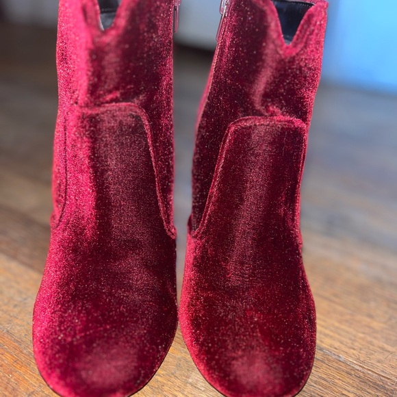 Red Velvet Ankle Boots - Picture 1 of 3